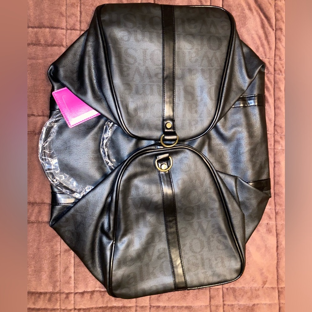 Nip Matt Rife Vip Duffel Bag “Walk Of Shame” Tour - image 1